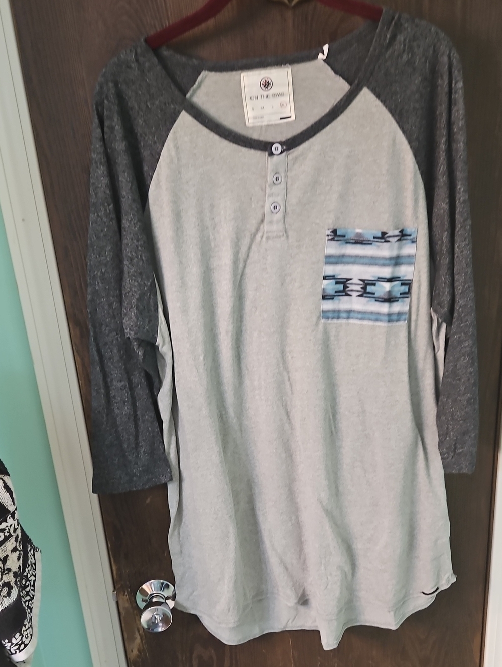 on the byas Heather Gray Raglan Henley with Patterned Pocket